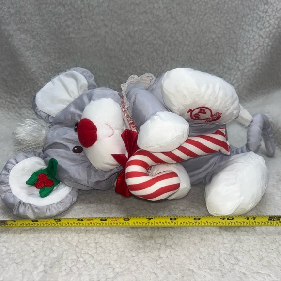 Fisher-Price Christmas mouse plush 12" grey nylon parachute puffalump - Picture 10 of 10